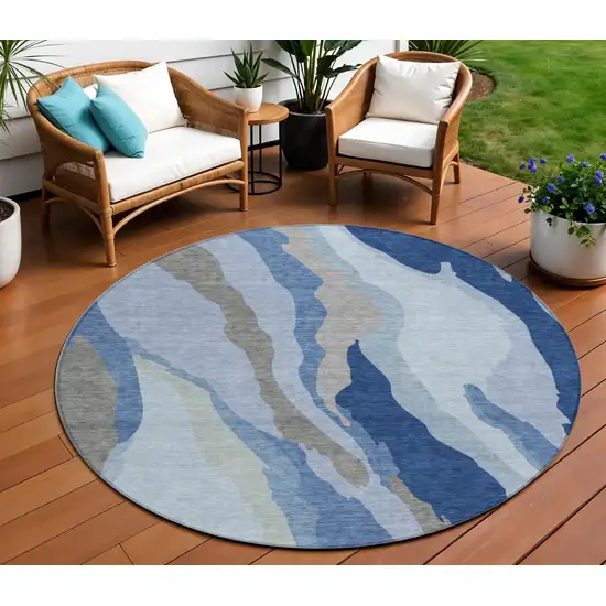 8' Blue Gray And Ivory Round Abstract Washable Indoor Outdoor Area Rug Photo 1
