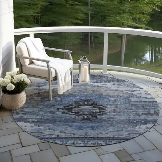 8' Blue Ivory And Gray Round Tribal Washable Indoor Outdoor Area Rug Photo 5