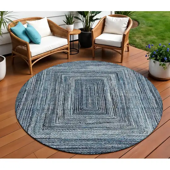 8' Blue Navy Blue And Ivory Round Geometric Washable Indoor Outdoor Area Rug Photo 2