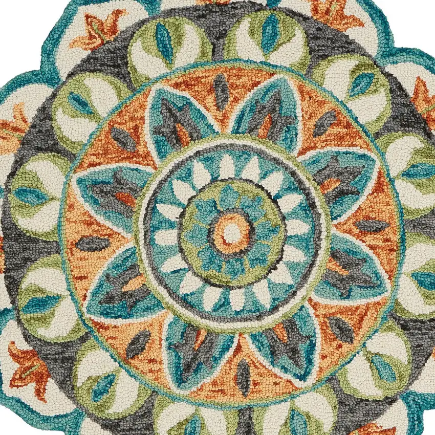 5' Blue and Ivory Round Wool Floral Hand Tufted Area Rug Photo 8