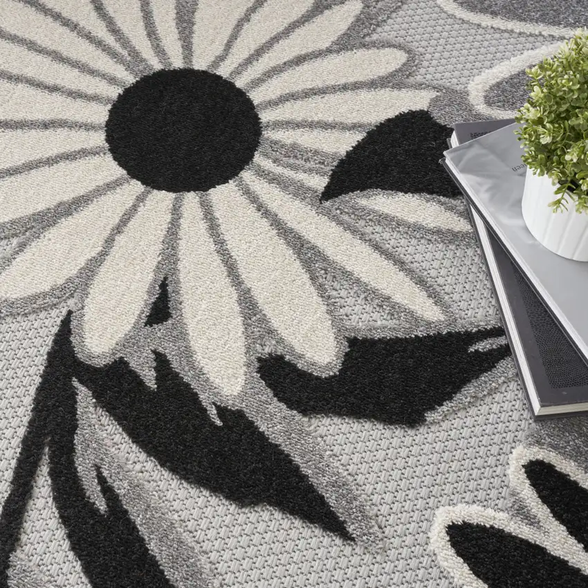 8' Black and White Round Floral Indoor Outdoor Area Rug Photo 9