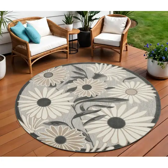 8' Beige Round Floral Indoor Outdoor Area Rug Photo 1