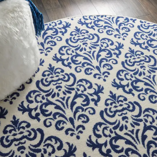 5' Blue and White Round Damask Power Loom Area Rug Photo 8
