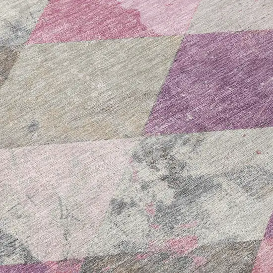 8' Blush And Gray Round Geometric Washable Indoor Outdoor Area Rug Photo 9