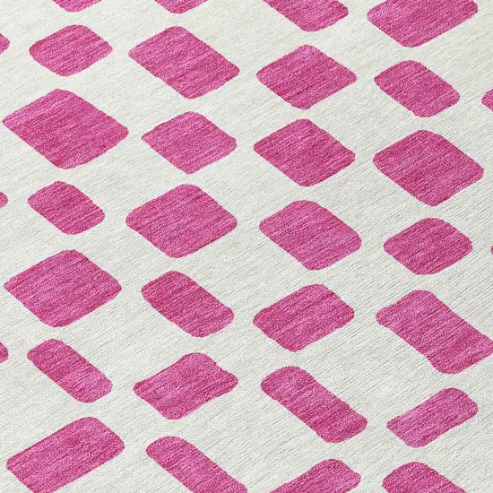 8' Blush And Ivory Round Geometric Washable Indoor Outdoor Area Rug Photo 4