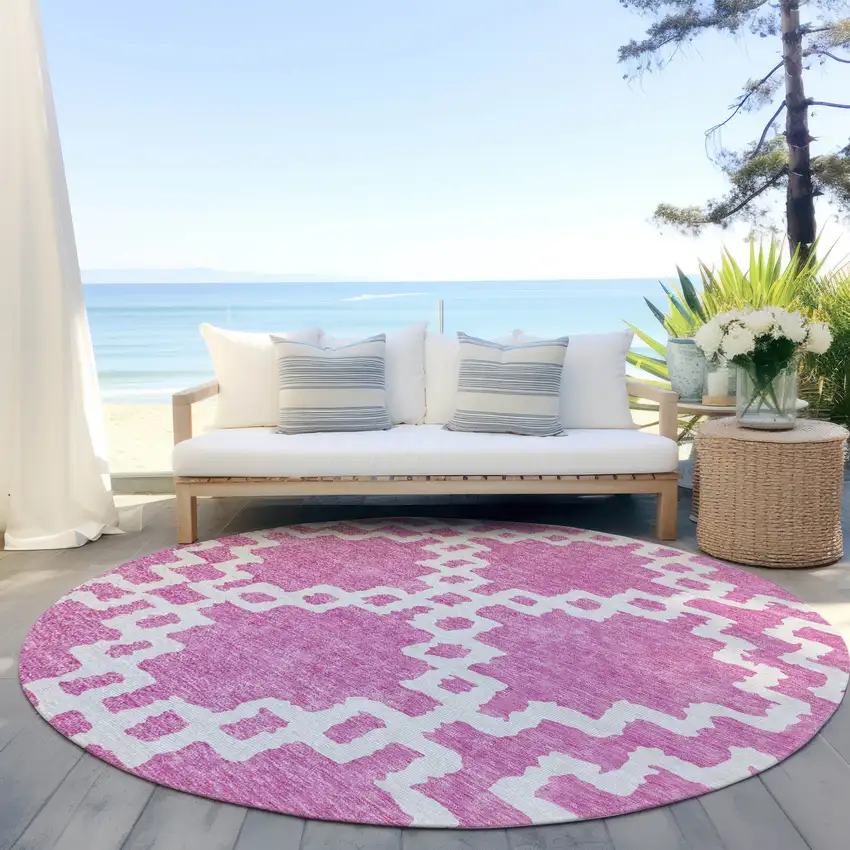 8' Blush And Ivory Round Geometric Washable Indoor Outdoor Area Rug Photo 6