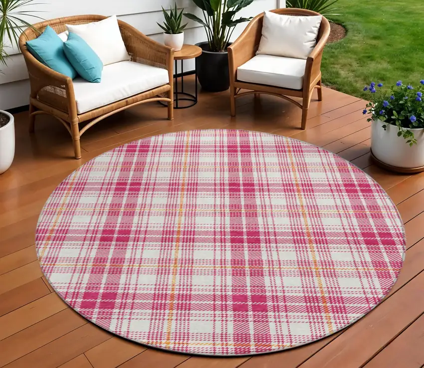 8' Blush Ivory And Copper Round Plaid Washable Indoor Outdoor Area Rug Photo 1