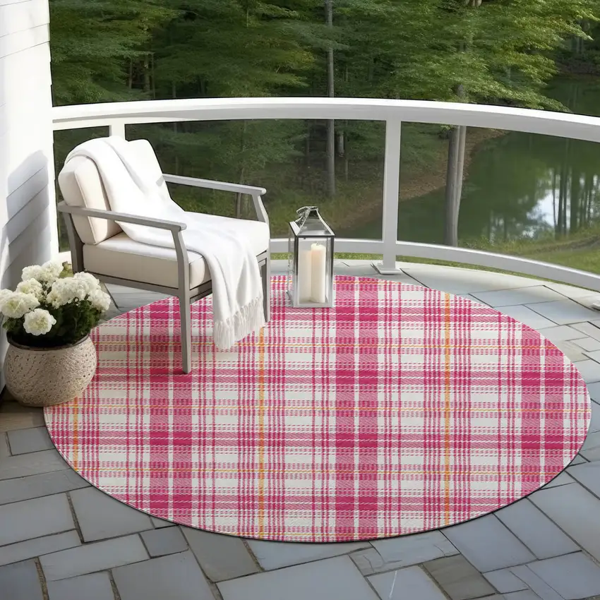 8' Blush Ivory And Copper Round Plaid Washable Indoor Outdoor Area Rug Photo 5