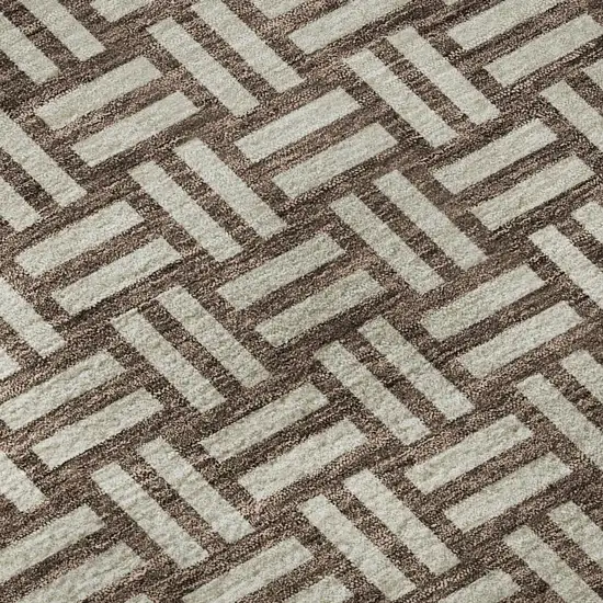 8' Brown And Beige Abstract Geometric Washable Round Rug With UV Protection Photo 8