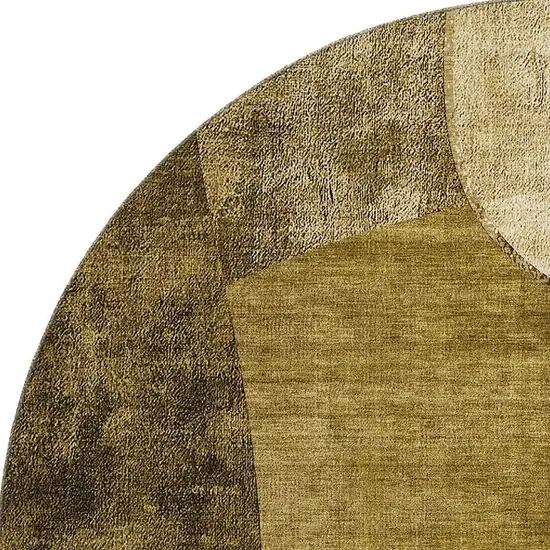 8' Brown And Beige Abstract Washable Round Rug With UV Protection Photo 4
