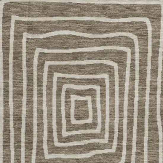 8' Brown And Beige Geometric Washable Round Rug With UV Protection Photo 3