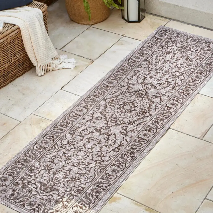 8' Brown And Beige Medallion Indoor Outdoor Runner Rug Photo 6