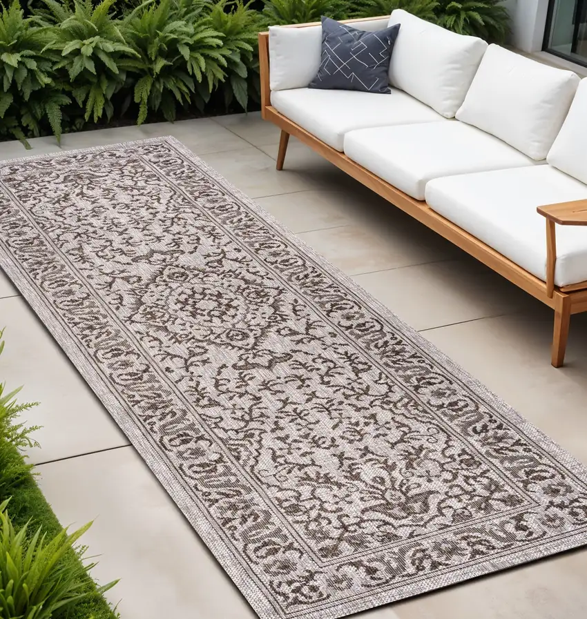 8' Brown And Beige Medallion Indoor Outdoor Runner Rug Photo 1