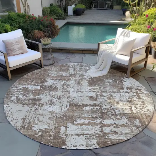 8' Brown And Beige Round Abstract Washable Indoor Outdoor Area Rug Photo 6