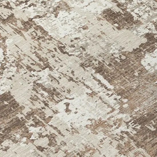 8' Brown And Beige Round Abstract Washable Indoor Outdoor Area Rug Photo 8