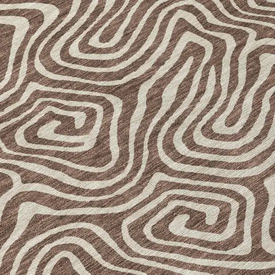 8' Brown And Beige Round Abstract Washable Indoor Outdoor Area Rug Photo 7