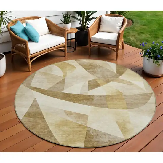 8' Brown And Beige Round Abstract Washable Indoor Outdoor Area Rug Photo 2