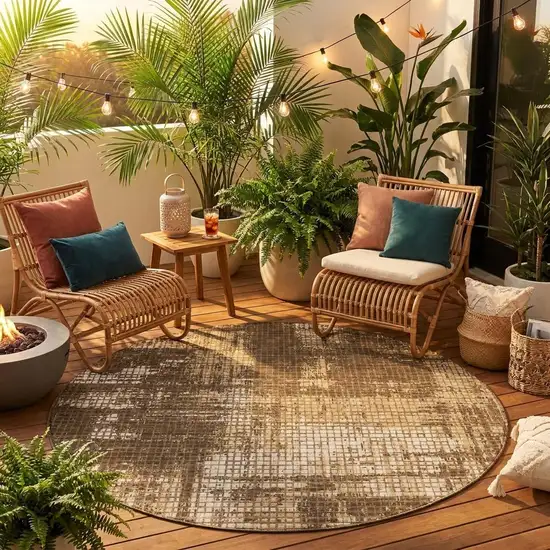 8' Brown And Beige Round Abstract Washable Indoor Outdoor Area Rug Photo 1