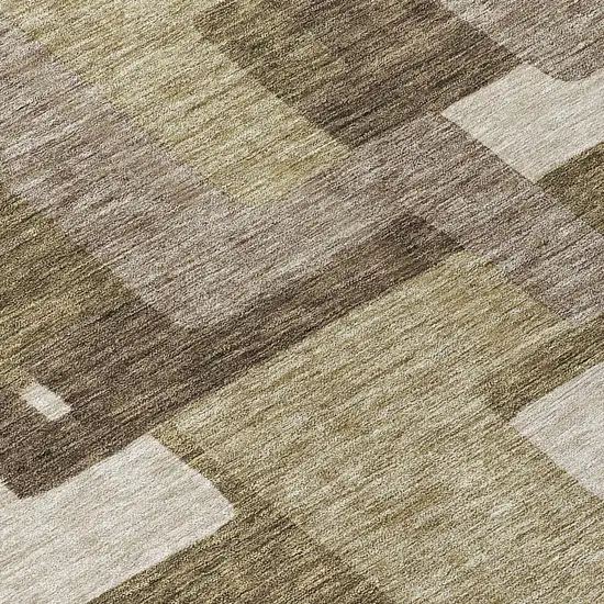 8' Brown And Beige Round Abstract Washable Indoor Outdoor Area Rug Photo 9