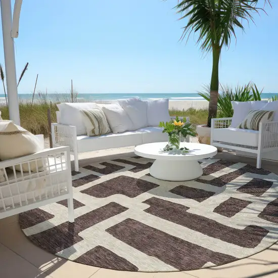 8' Brown And Beige Round Abstract Washable Indoor Outdoor Area Rug Photo 6