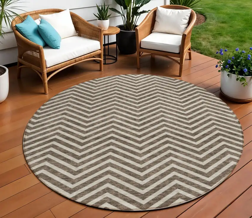 8' Brown And Beige Round Chevron Washable Indoor Outdoor Area Rug Photo 1