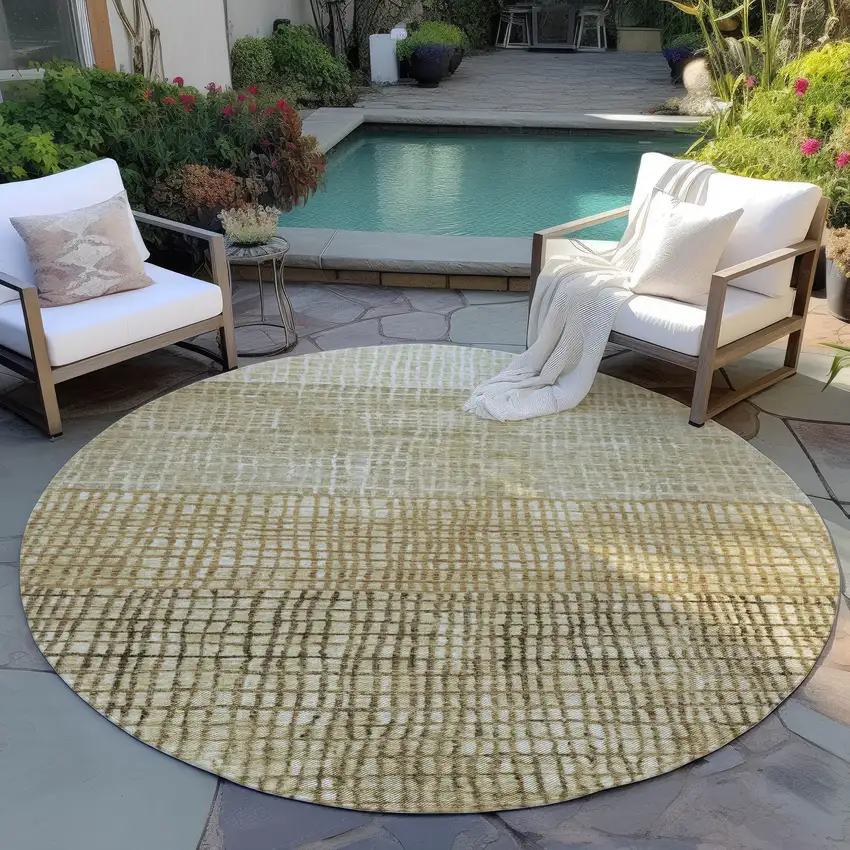 8' Brown And Beige Round Geometric Washable Indoor Outdoor Area Rug Photo 6