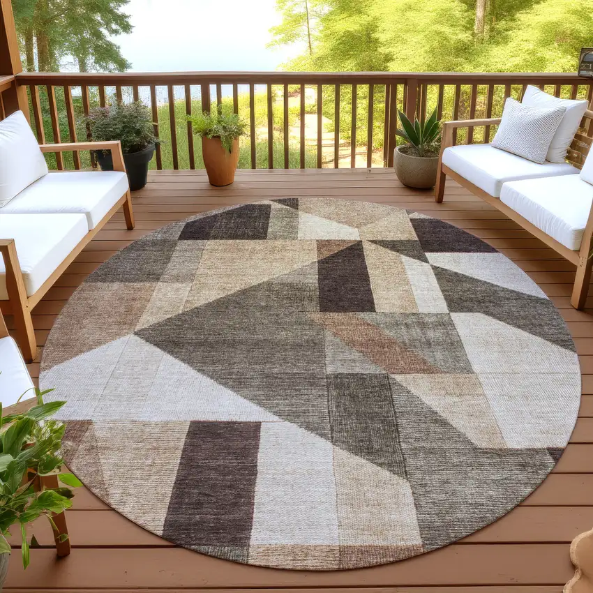 8' Brown And Beige Round Geometric Washable Indoor Outdoor Area Rug Photo 4