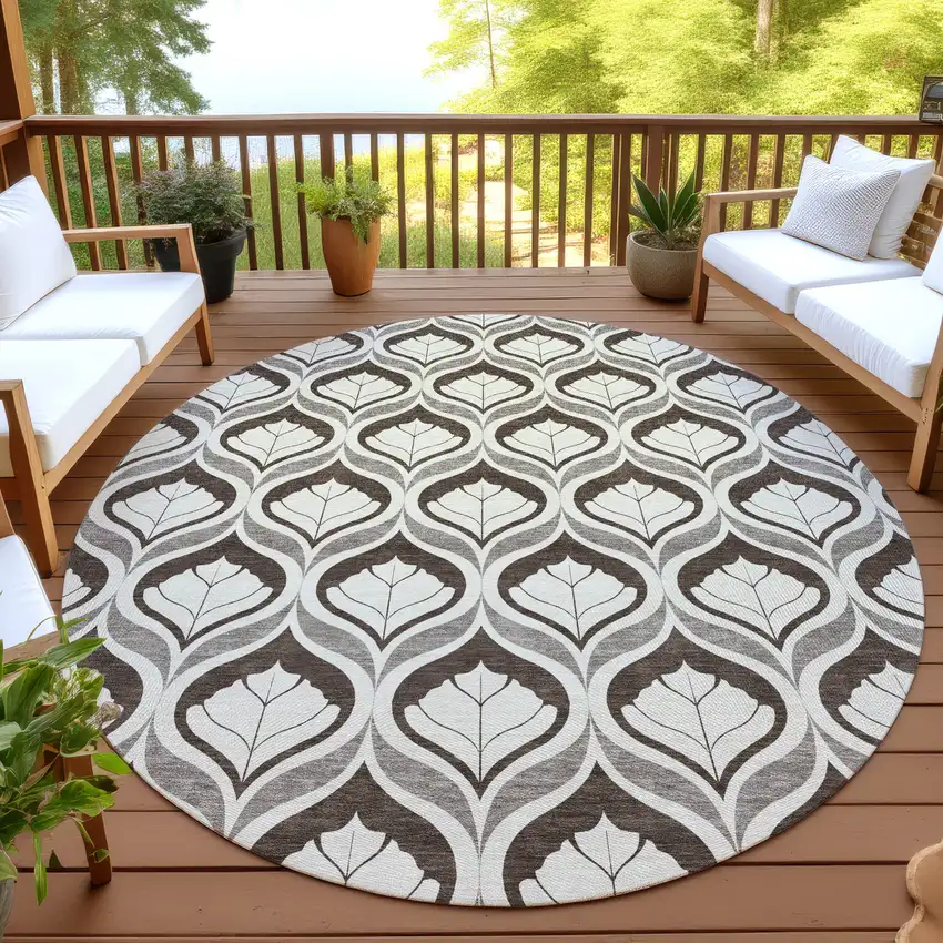 8' Brown And Beige Round Geometric Washable Indoor Outdoor Area Rug Photo 4