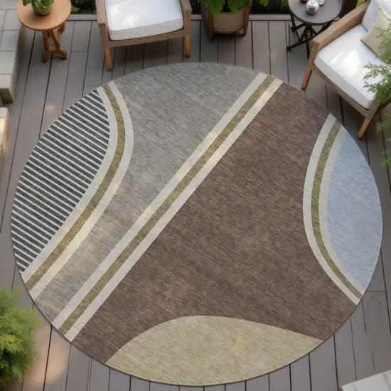 8' Brown And Beige Round Geometric Washable Indoor Outdoor Area Rug Photo 4