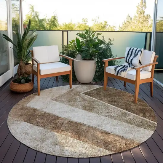 8' Brown And Beige Round Geometric Washable Indoor Outdoor Area Rug Photo 8
