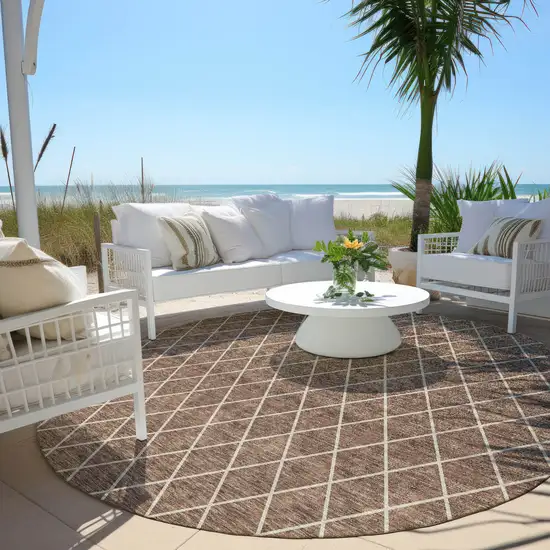 8' Brown And Beige Round Geometric Washable Indoor Outdoor Area Rug Photo 7