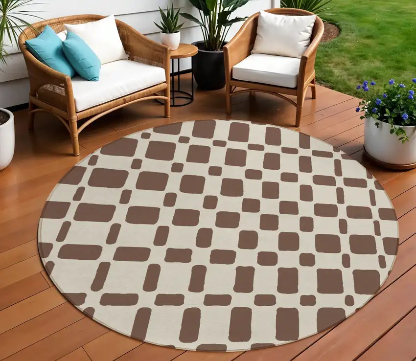 8' Brown And Beige Round Geometric Washable Indoor Outdoor Area Rug Photo 1