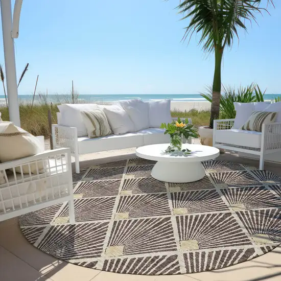 8' Brown And Beige Round Geometric Washable Indoor Outdoor Area Rug Photo 7