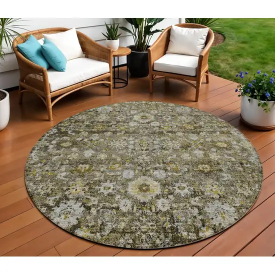 8' Brown And Beige Round Oriental Washable Indoor Outdoor Area Rug Photo 1