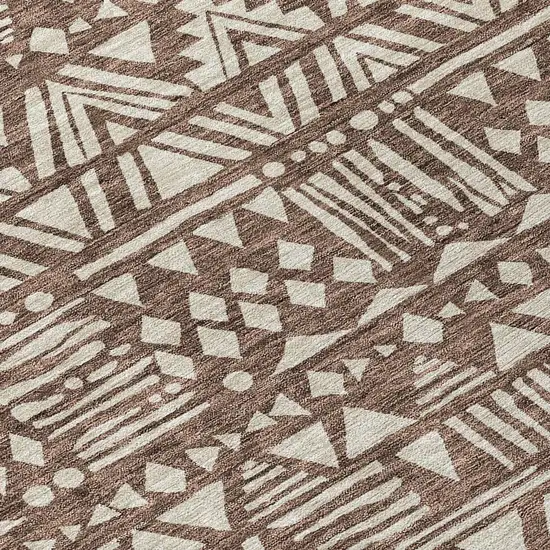 8' Brown And Beige Round Southwestern Washable Indoor Outdoor Area Rug Photo 4