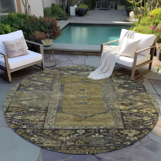 8' Brown And Charcoal Round Oriental Washable Indoor Outdoor Area Rug Photo 7
