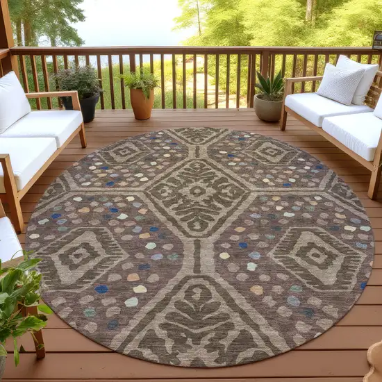 8' Brown And Copper Round Tribal Washable Indoor Outdoor Area Rug Photo 4