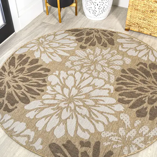 5' Brown And Cream Round Floral Indoor Outdoor Area Rug Photo 4