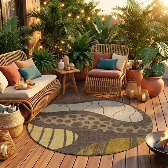8' Brown And Gold Round Abstract Washable Indoor Outdoor Area Rug Photo 1