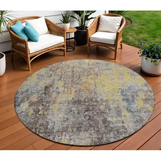 8' Brown And Gold Round Abstract Washable Indoor Outdoor Area Rug Photo 1