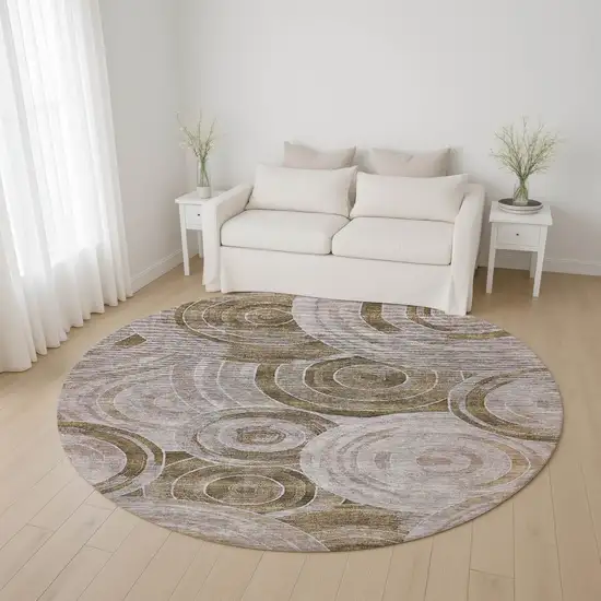 8' Brown And Gray Geometric Washable Round Rug With UV Protection Photo 4