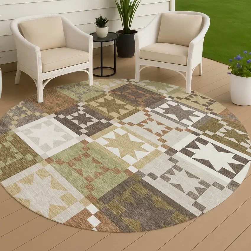 8' Brown And Green Round Patchwork Washable Indoor Outdoor Area Rug Photo 4