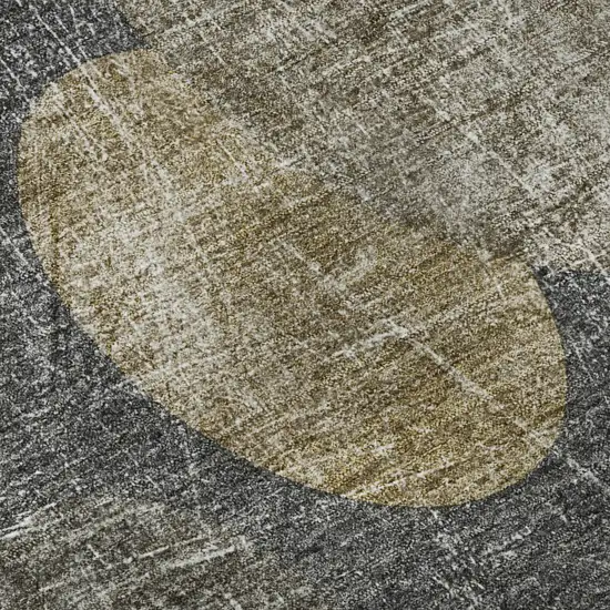 8' Brown And Ivory Abstract Washable Round Rug With UV Protection Photo 9