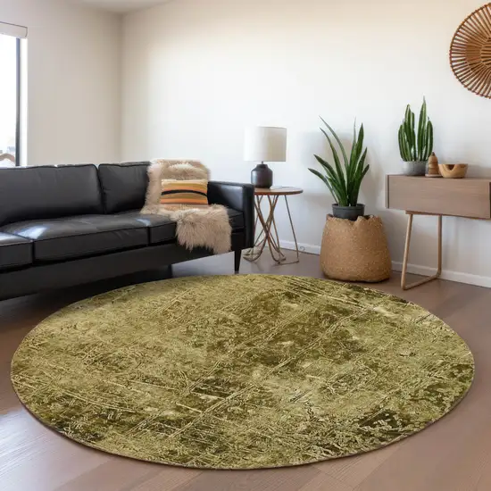 8' Brown And Ivory Abstract Washable Round Rug With UV Protection Photo 5