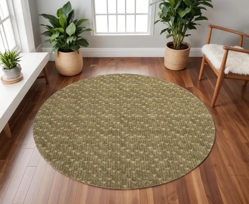 8' Brown And Ivory Geometric Washable Round Rug With UV Protection Photo 2