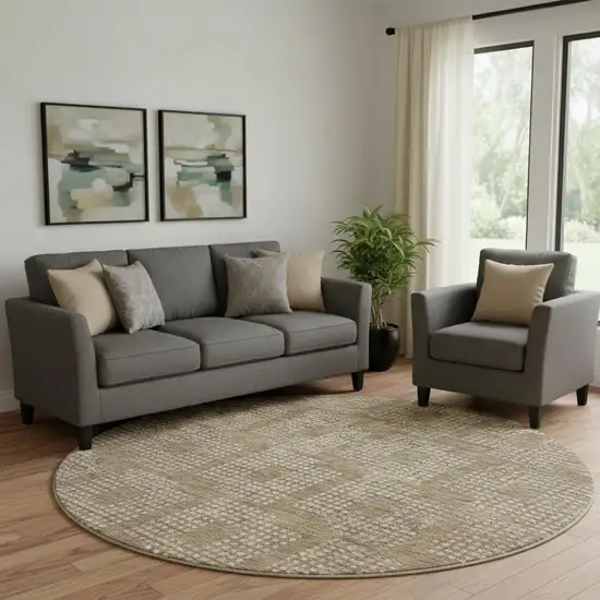 8' Brown And Ivory Geometric Washable Round Rug With UV Protection Photo 1