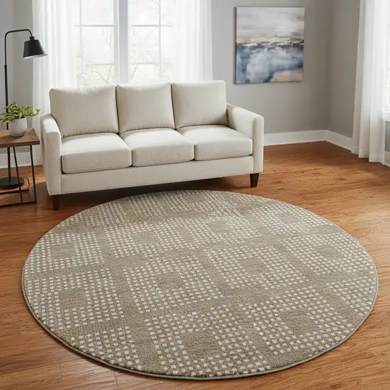8' Brown And Ivory Geometric Washable Round Rug With UV Protection Photo 2