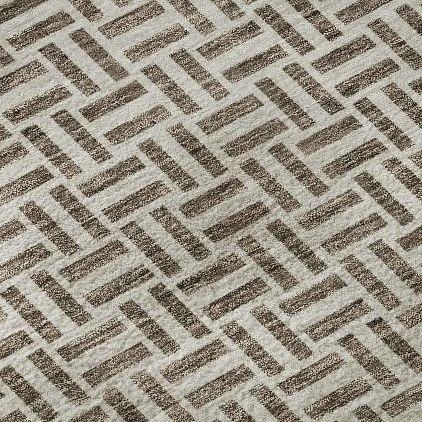 8' Brown And Ivory Geometric Washable Round Rug With UV Protection Photo 9