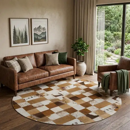 8' Brown And Ivory Patchwork Washable Round Rug With UV Protection Photo 1