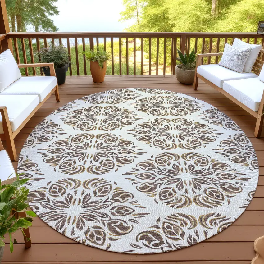 8' Brown And Ivory Round Damask Washable Indoor Outdoor Area Rug Photo 4